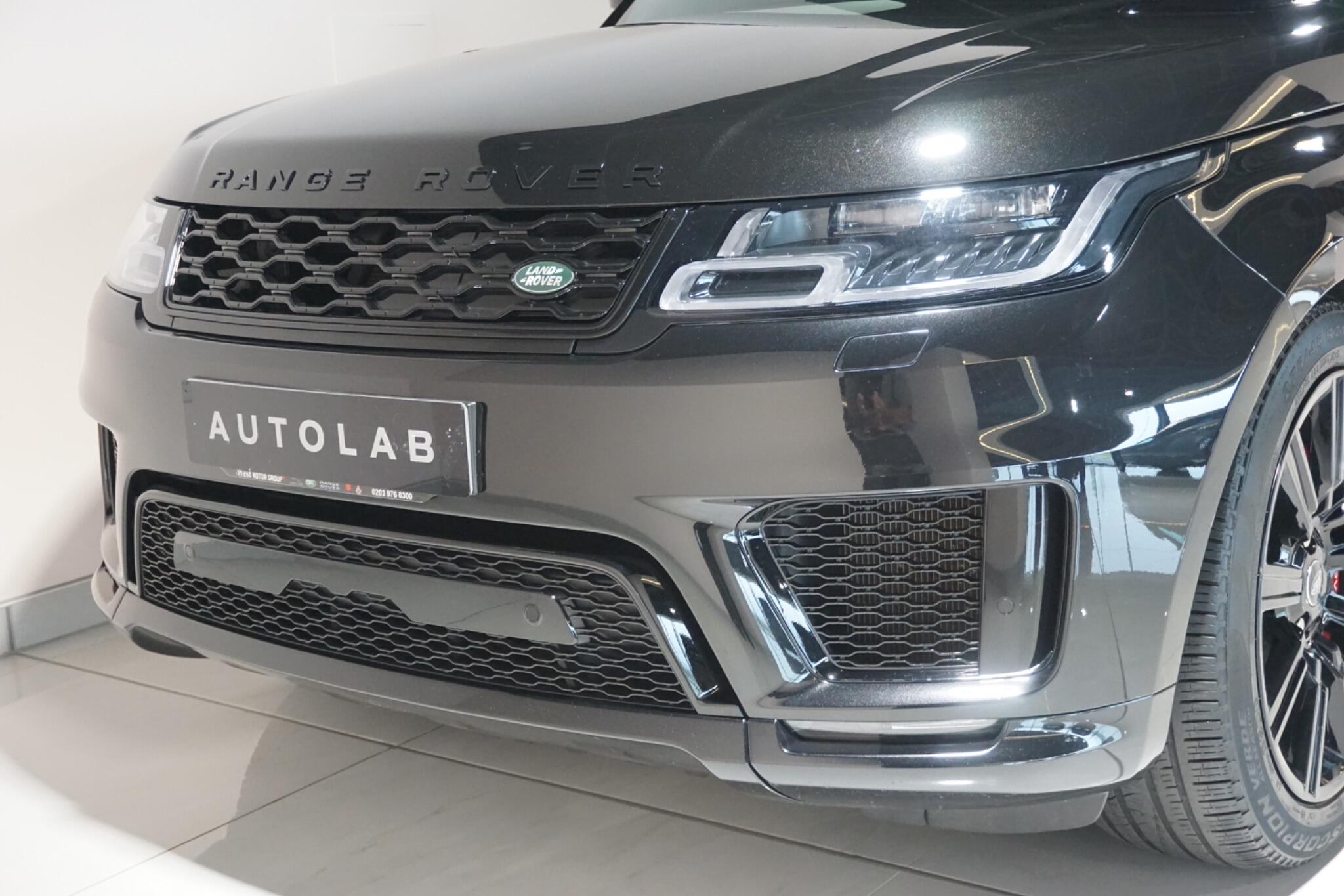 Land Rover Range Rover Sport 2.0 P400e 13.1kWh HSE Dynamic Black SUV 5dr Petrol Plug-in Hybrid Auto 4WD Euro 6 (s/s) (404 ps)